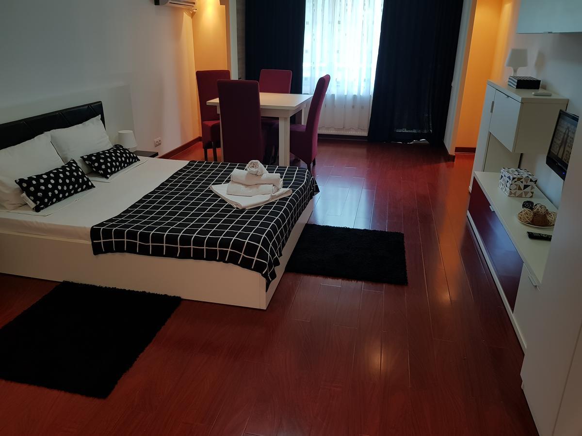 Divan Apartament *
