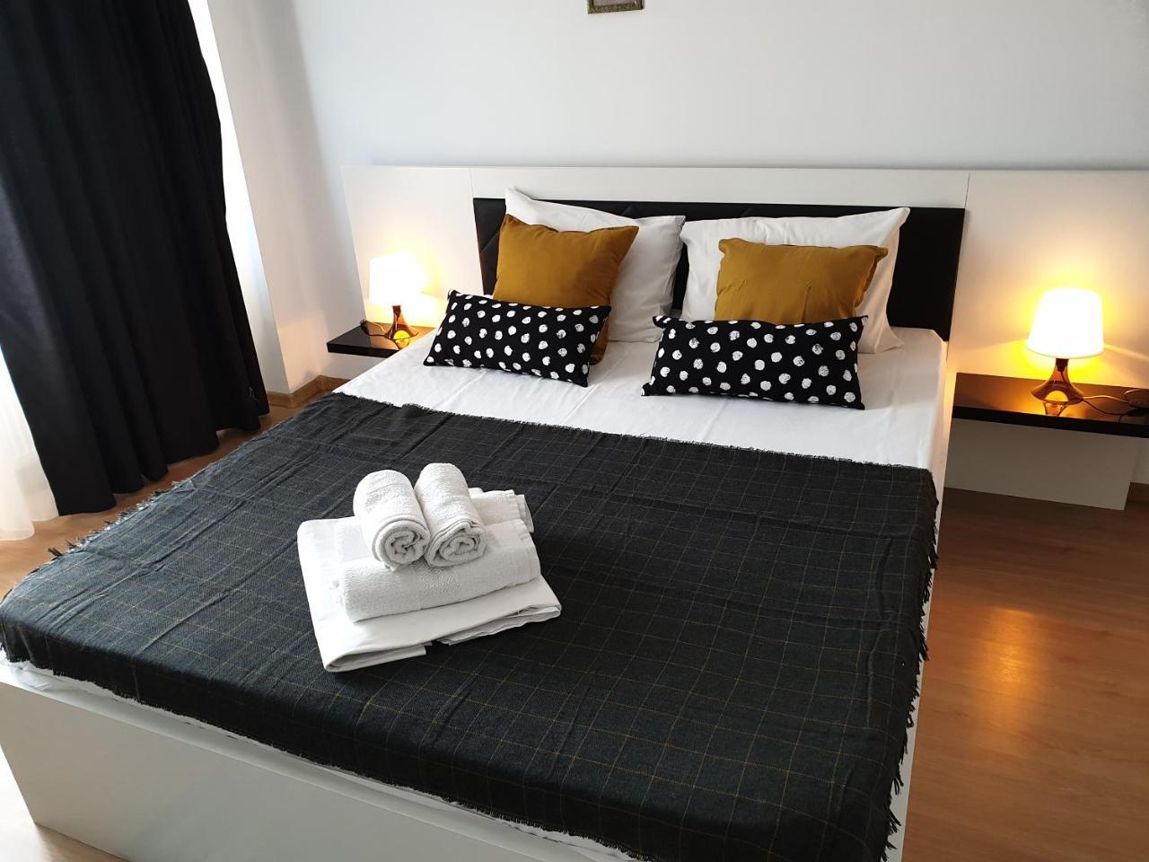 Divan Apartament Bucureşti