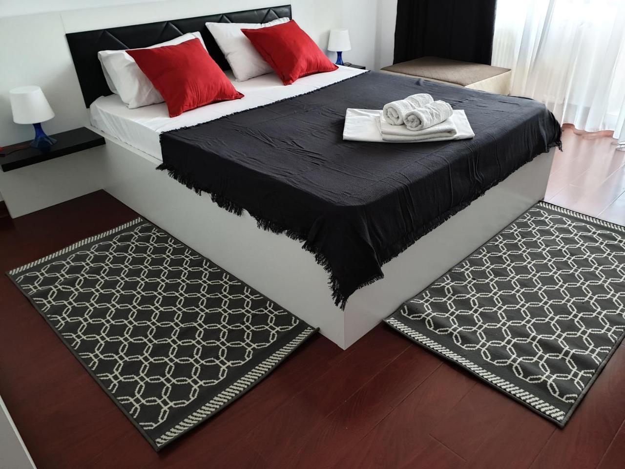 Divan Apartament Bucureşti